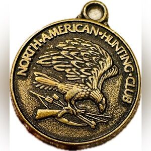 North American Hunting Club Vintage Medallion Keychain Charm